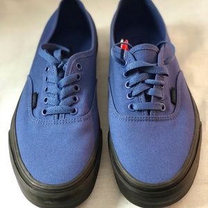 vans authentic blue black